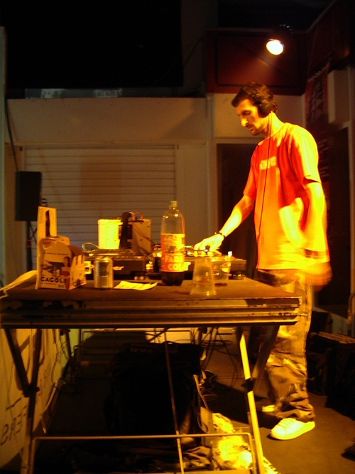 Nuits_sonores_2006_001