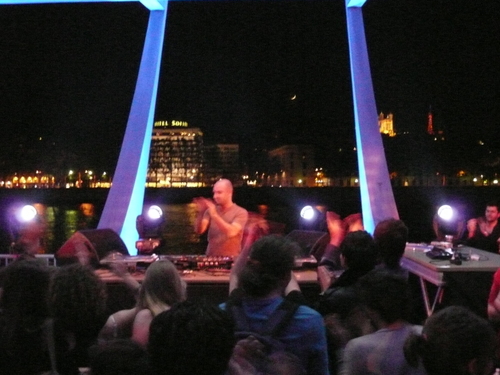 Nuits_sonores_2008_063